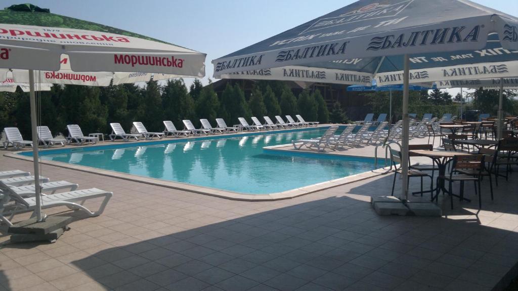 Panska Hata Hotel Nyzhnya Khortytsya Екстериор снимка