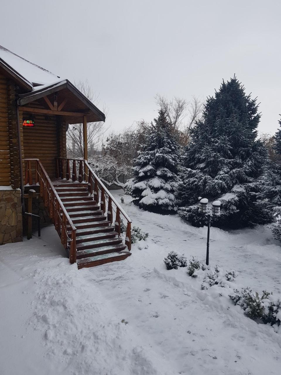 Panska Hata Hotel Nyzhnya Khortytsya Екстериор снимка